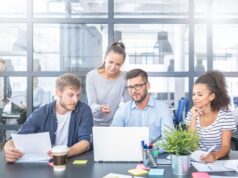 fwd: und Studieninstitut starten Projektmanagement-Lehrgang