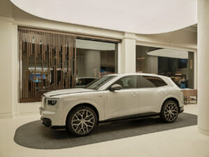 Neues globales Bentley Showroom-Konzept feiert Premiere (Fotos: Bentley Motors)